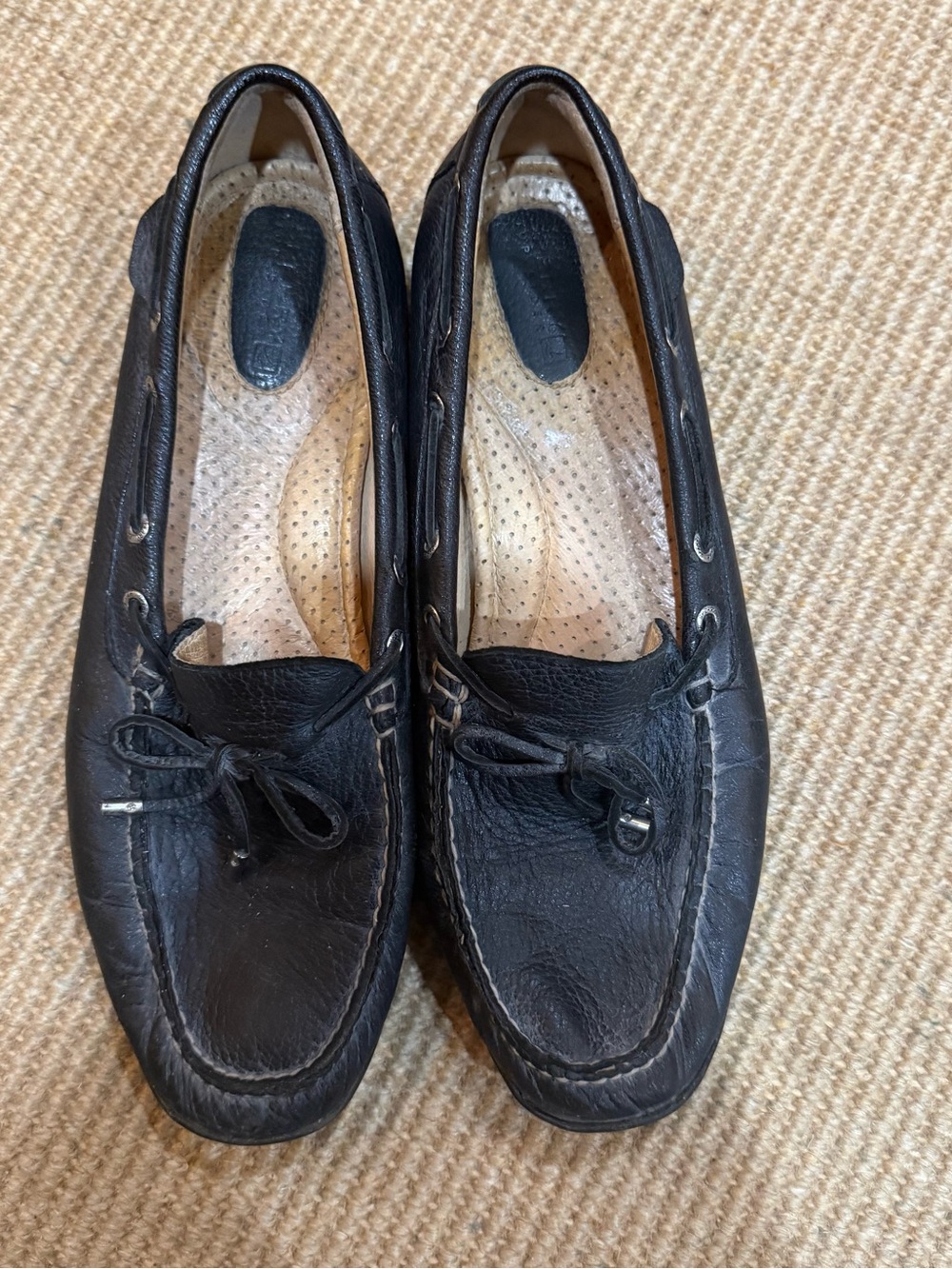 Sperry Black Rubber Sole loafers